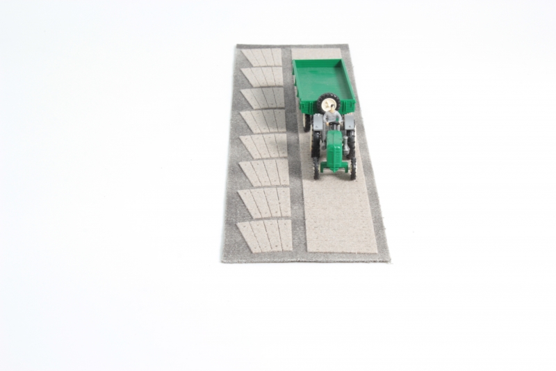 TT 1:120 Trapezplatten Straße Beton